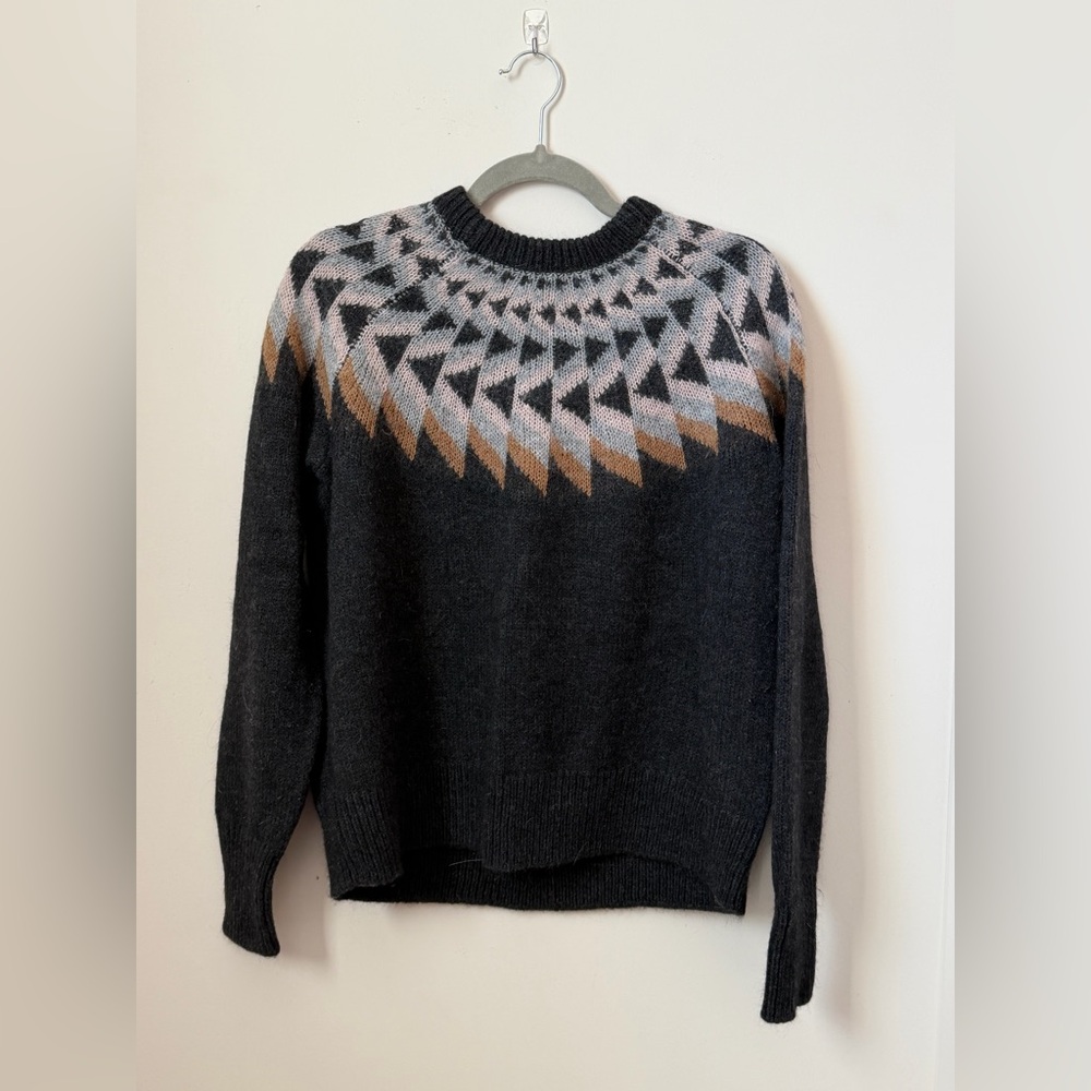 360 Sweater Italian Yarn - Textured Knit in Black and Gray
